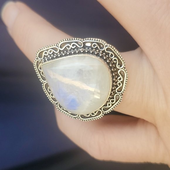 New Rainbow Moonstone 925 Silver Ring. - Picture 3 of 13